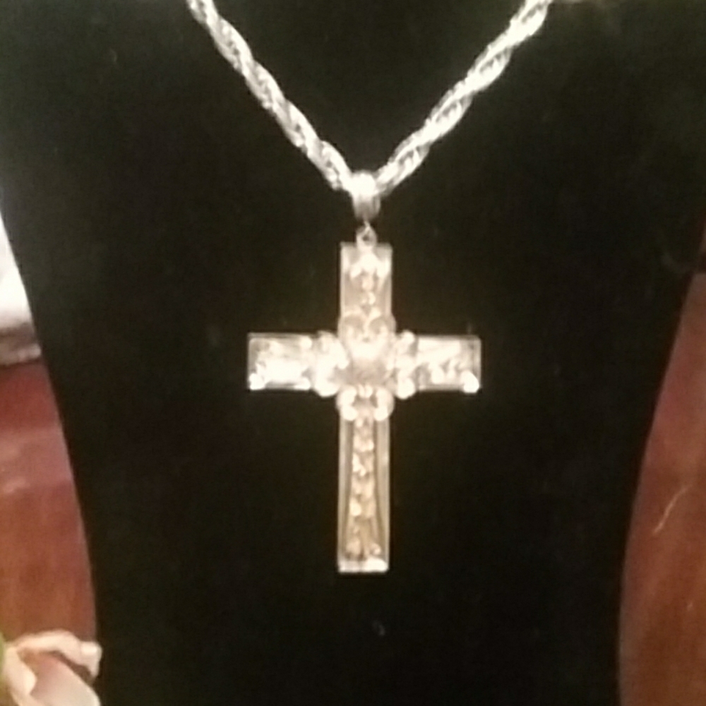 Men's necklace